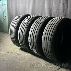 Letní pneu 215/55 R16 93V Hankook 5mm