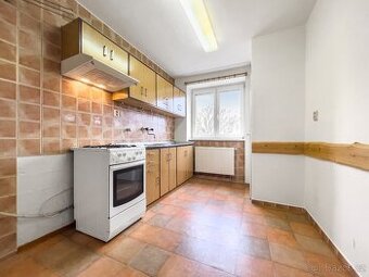 Pronájem prostorného bytu 2+1, 56 m2 - Pražská, Znojmo