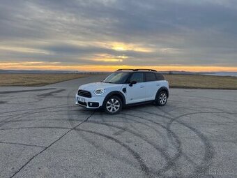 MINI COOPER COUNTRYMAN - 1