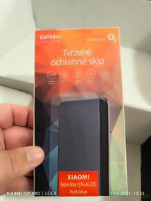 Tvrzené sklo na Xiaomi Redmi Note 10 Pro - 1