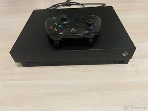 Xbox one x 1Tb