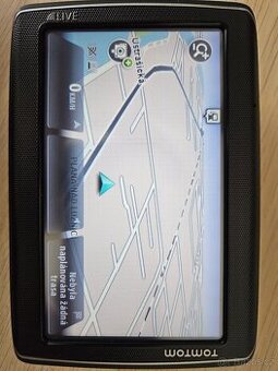 Tomtom GO LIVE 825 s doživotní aktualizací map
