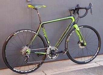 Karbonové silniční kolo Cannondale Synapse, Ultegra, vel. L