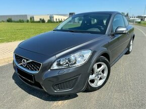 VOLVO C30 1.6 D //2010 DPH 1.MAJITEL 138000KM KLIMA SERVISKA