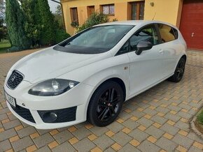 Leon FR 2.0 tdi CR 125kw, rok 2011 manuál, T0P STAV + servis