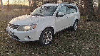 Mitsubishi outlander 3.0 V6 7 mist