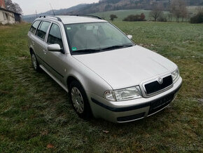 Škoda Octavia combi 1.6 75Kw RV.2004 - náhradní díly - 1