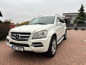 Mercedes-Benz GL 350CDi 4-Matic AMG 7-Míst