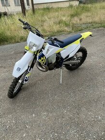 Husqvarna TE300 2022 - 1