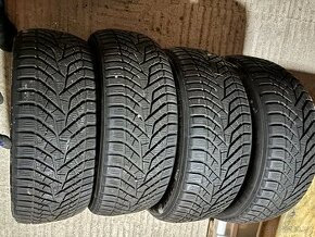 YOKOHAMA - 225/55 R17 BLUEARTH WINTER V905