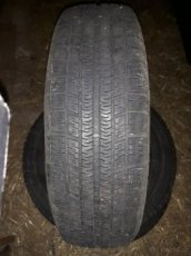 Pneu 165/70 R14