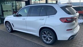 BMW X5 xDrive30d M-packet