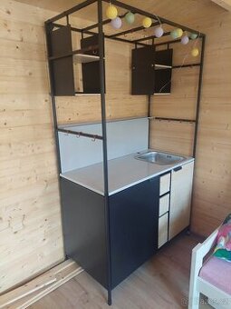 Úplně nová kuchyně ASPINGE ikea