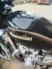 Kawasaki LTD 440 - 1