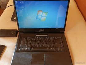 Notebook Asus X58L - 1