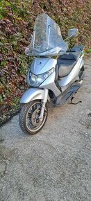 Piaggio Beverly 250