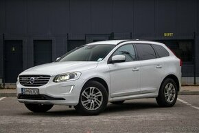 Volvo XC60 D4 2.0L Drive-E Momentum - 1