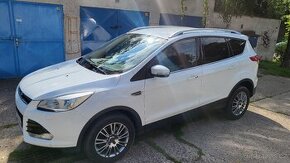 Ford Kuga 2.0 TDCI automat 120 kW, 4x4 ČR 140 tis. Km