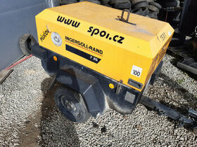 Kompresor Ingersoll Rand R 1075 726 rok 2000