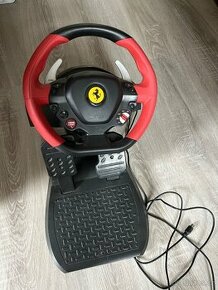 Volant s pedály Thrustmaster Ferrari 458 Spider k Xbox