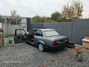 BMW E30 3.5 R6, COUPE, doklady DE 1.8