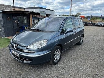 Peugeot 807