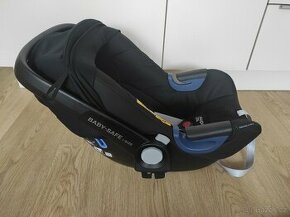 Britax Römer Dětská autosedačka BABY-SAFE 2 i-SIZE, Cosmos B