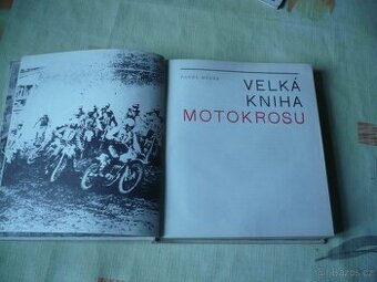 Velká kniha motokrosu