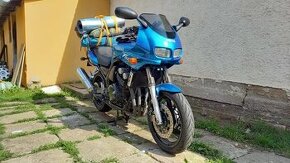 Yamaha FZS 600 Fazer