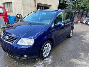 Volkswagen Touran, 2,0FSI,7mist,nové rozvody - 1