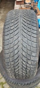 Nokian Tyres WR Snowproof P  XL 245/45 R19 Zimní Pneu. 8mm