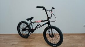 Freestyle BMX kolo