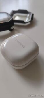 Nabíjecí pouzdro pro Galaxy Buds 2 Samsung