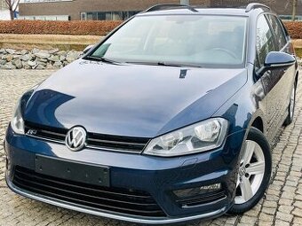 Volkswagen Golf 2.0TDI 110KW MANUÁL NAVI VÝHŘEV MASÁŽ R-LINE