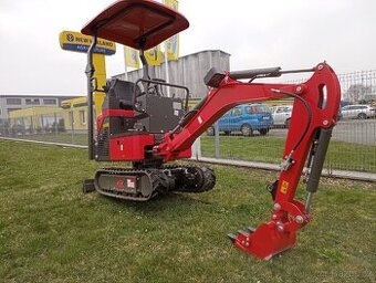 minibagr, lžíce za 15500 v ceně, motor Kubota, joysticky