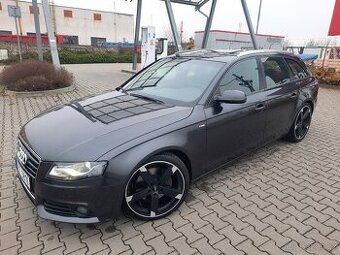 AUDI A4 3.0TDI ++S-LINE++QUATTRO++PANORAMA++