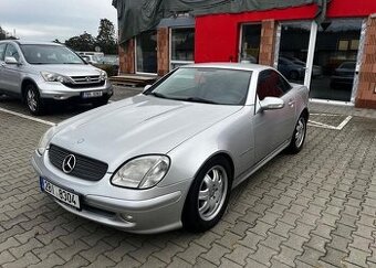 Mercedes-Benz SLK 200 KOMPRESOR,INDIVIDUAL benzín manuál - 1