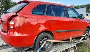 nd ze škoda fabia 2, 1.2.TSI 63kW, červená,zelená,stříbrná - 1