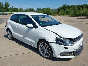 VW Polo 5  Highline 1.2TSI 66KW CJZC PED LC9A r.v. 2015