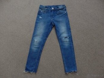 Džíny vel. 116 rifle trhané, skinny fit  H&M