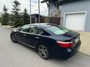 Lexus LS460, V8, 180000km, 2009