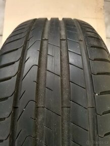 Pirelli Cinturato P7 215/55/R17 94V