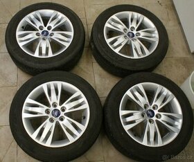 sada alu kol original Ford 7Jx16 letni pneu 205/55/16