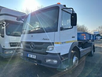 Mercedes Atego 12.180 hákový nosič kontejneru