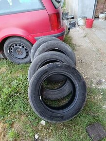 Letní pneu 215/65 r16