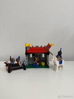 LEGO 6041 Armor Shop - 1