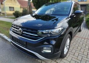 Volkswagen T-Cross 1,0 TSI benzín manuál 70 kw - 1