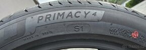 Dvě sady Michelin Primacy 4, 235/45/20, 235 45 20