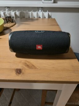 JBL Charge 4