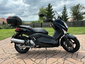 Yamaha X-Max 125 2012, najeto 17300km - 1